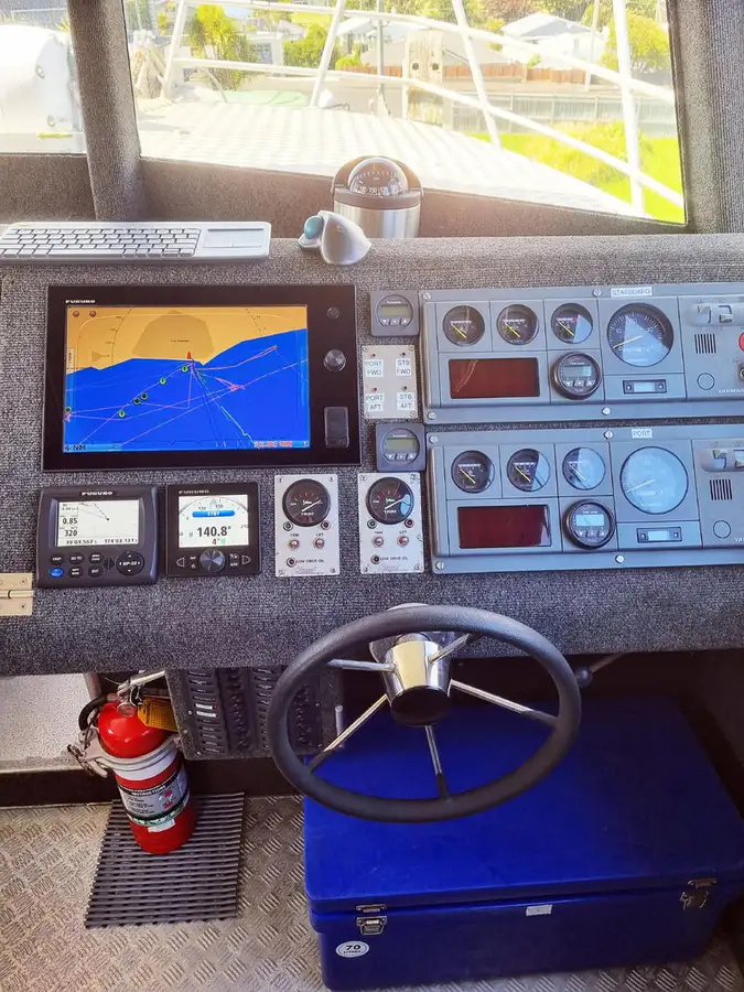 Kapal pesiar untuk dijual