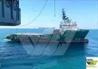 Kapal pasokan dijual