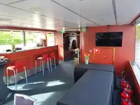 Kapal pesiar untuk dijual