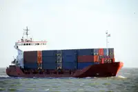 Kapal pengangkut barang curah untuk dijual