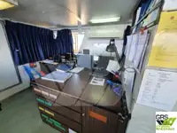 Kapal pendarat, tank untuk dijual