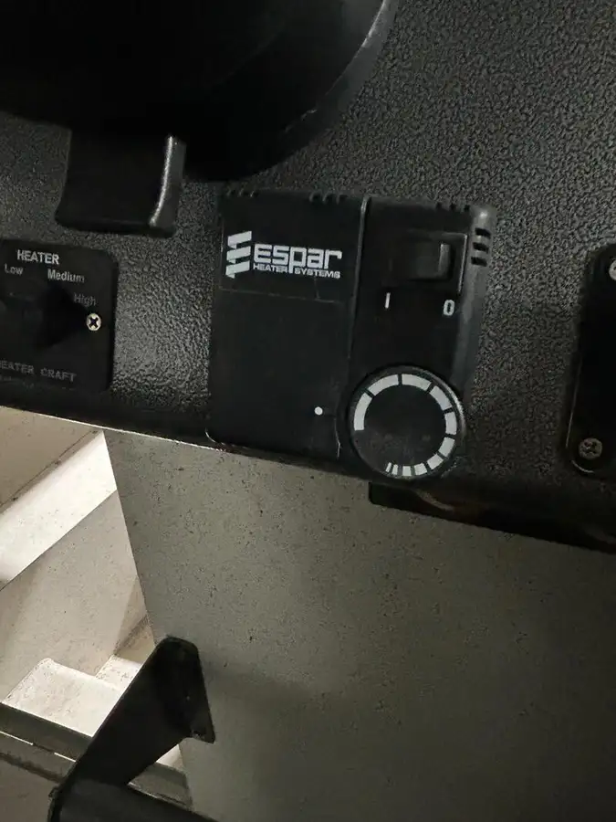 Kapal patroli untuk dijual