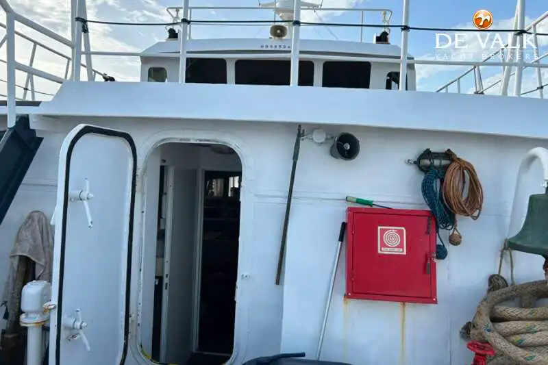 Kapal pesiar untuk dijual