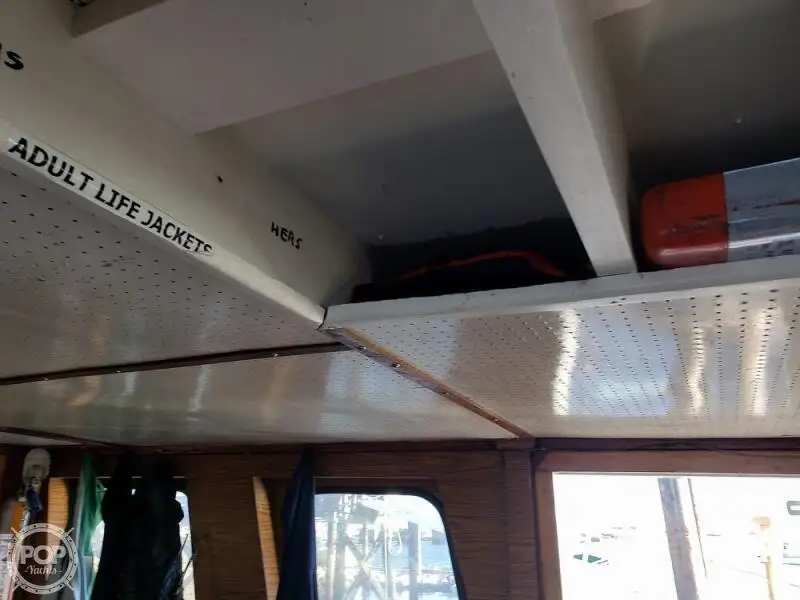 Kapal feri untuk dijual