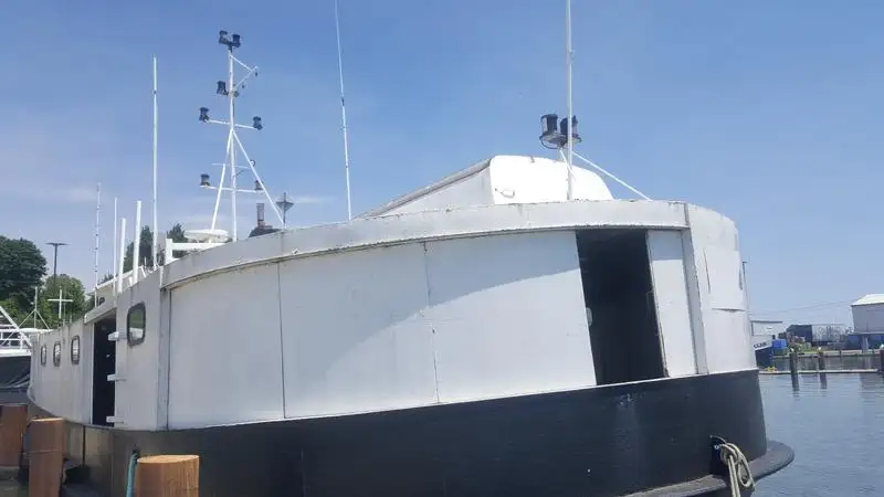 Kapal pukat untuk dijual