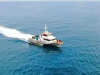 Kapal patroli untuk dijual