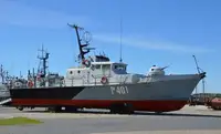 Kapal patroli untuk dijual