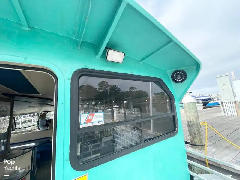 Kapal pesiar untuk dijual