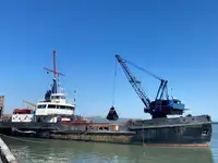 Kapal keruk untuk dijual