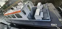 Kapal patroli dijual