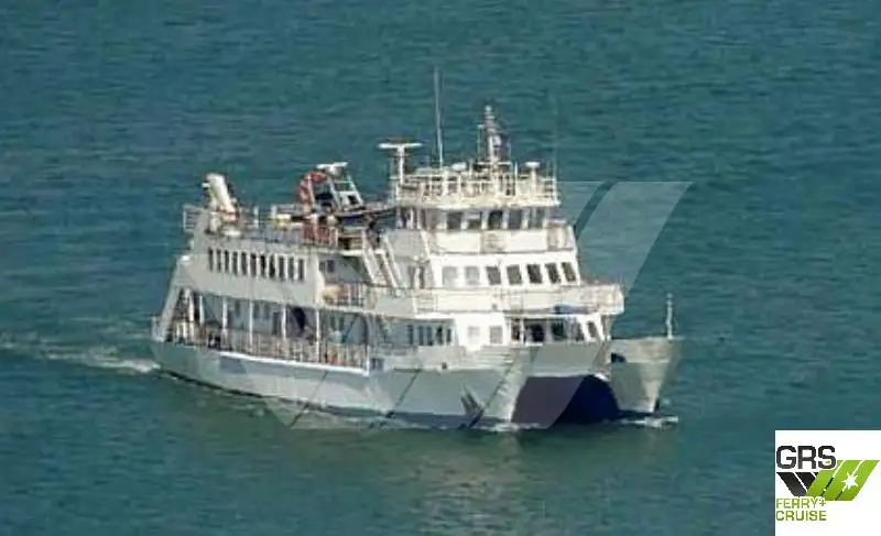 Kapal penumpang untuk dijual