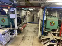 Kapal feri untuk dijual