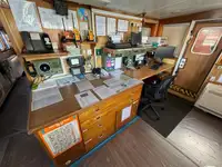 Kapal kontainer untuk dijual