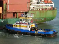 Kapal penarik dijual