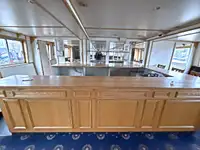 Kapal pesiar untuk dijual
