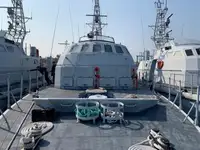 Kapal patroli untuk dijual