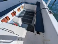 Kapal pesiar-feri untuk dijual