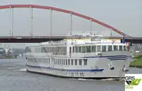 Kapal pesiar dijual