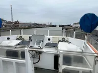 Kapal patroli untuk dijual