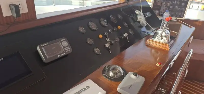 Kapal pesiar untuk dijual