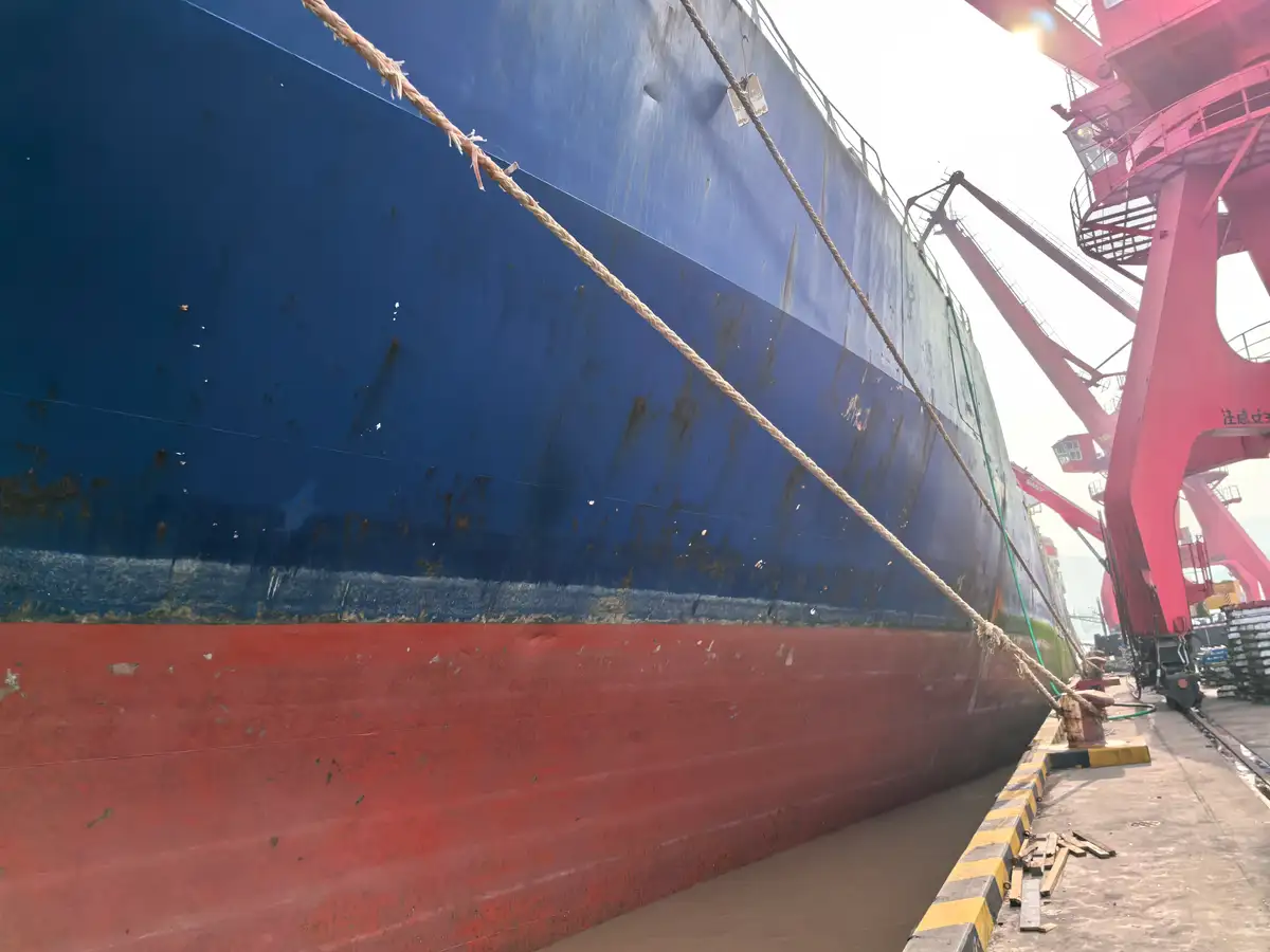 Kapal pendingin untuk dijual