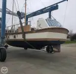 Kapal pesiar untuk dijual