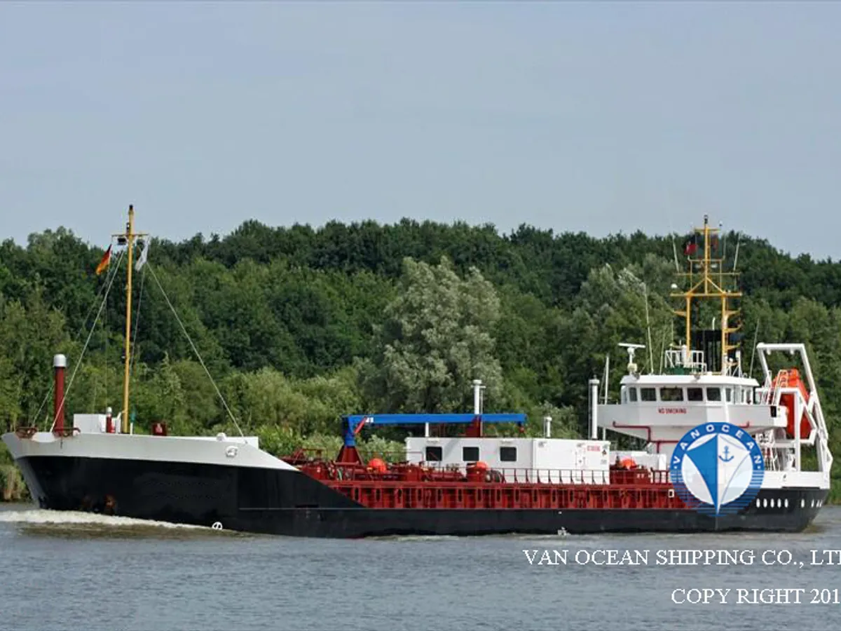 Kapal tanker minyak/kimia untuk dijual