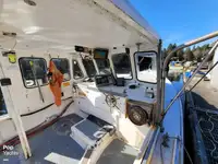 Kapal pengolah ikan dijual
