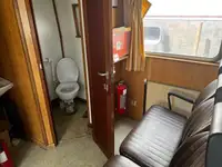 Kapal patroli untuk dijual