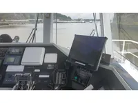 Kapal kru untuk dijual