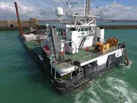 Kapal suplai untuk dijual