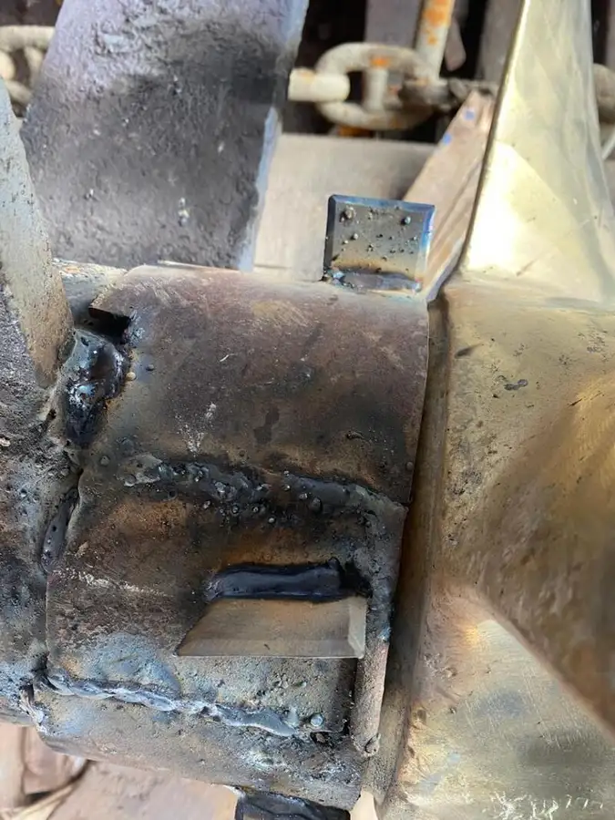 Kapal feri untuk dijual