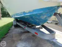 Kapal patroli untuk dijual