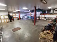 Kapal pengangkut barang curah untuk dijual