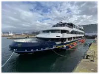 Kapal pesiar untuk dijual