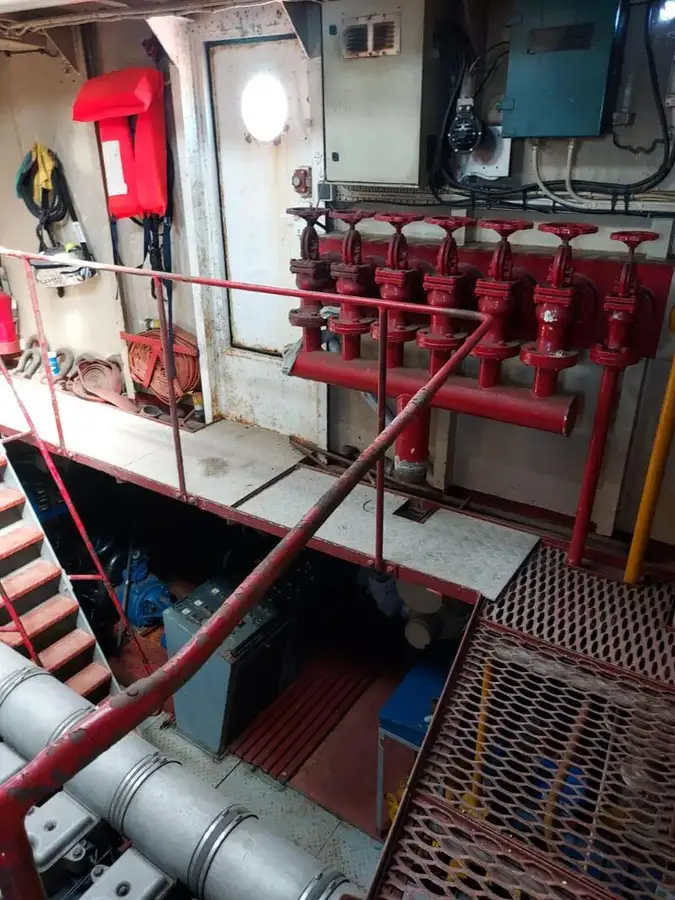 Kapal tunda untuk dijual