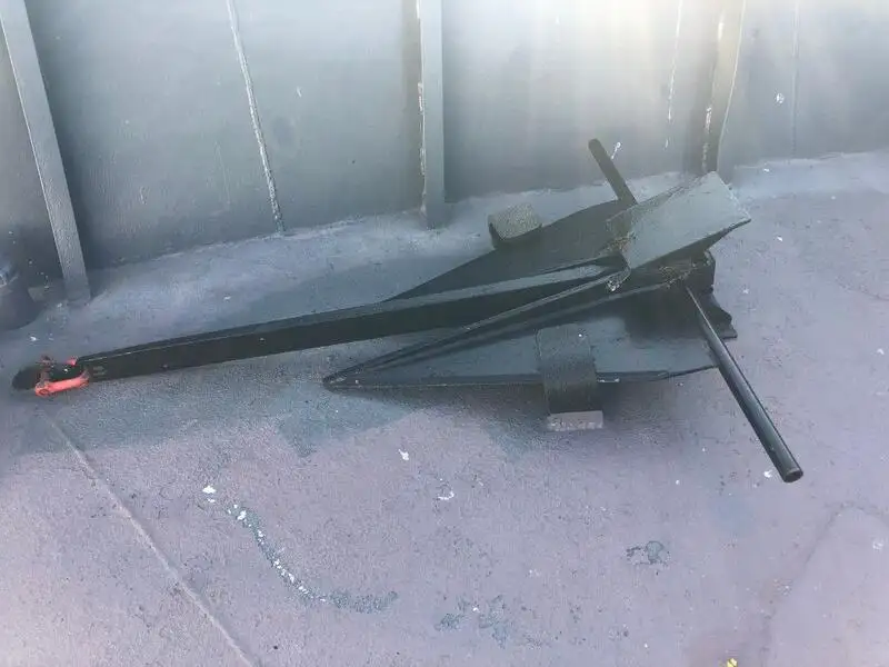Kapal kontainer untuk dijual