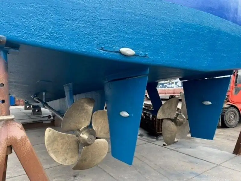 Kapal patroli untuk dijual