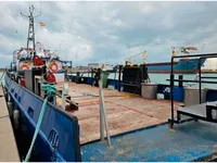 Kapal kru untuk dijual