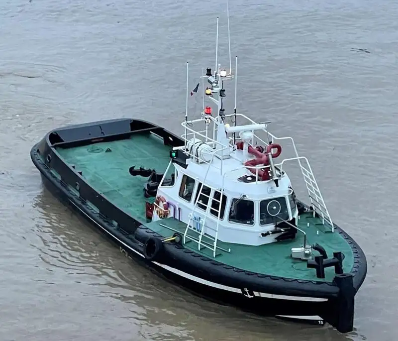 Kapal tunda untuk dijual