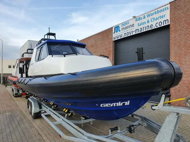 Perahu karet kaku untuk dijual