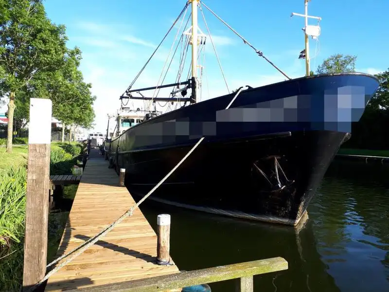 Kapal pukat untuk dijual
