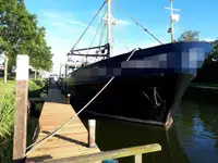 Kapal pukat untuk dijual