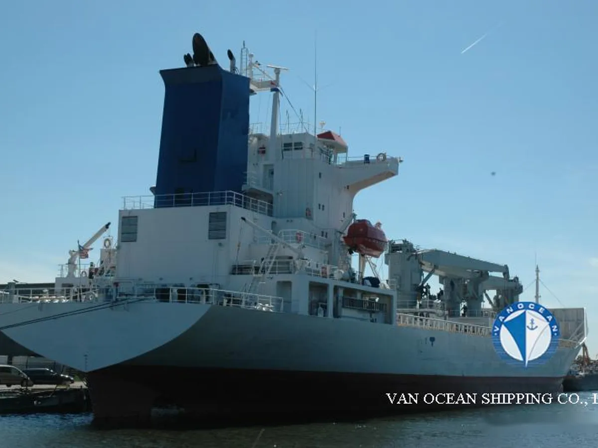 Kapal pendingin untuk dijual
