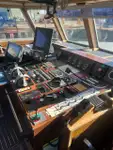 Kapal survei untuk dijual