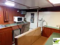 Kapal survei untuk dijual