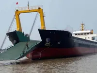 Kapal pendarat, tank untuk dijual