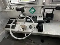 Kapal patroli untuk dijual