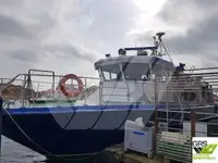 Tongkang akomodasi untuk dijual