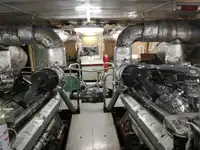 Kapal patroli untuk dijual